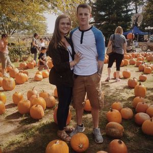 Meet your Posher, Candice